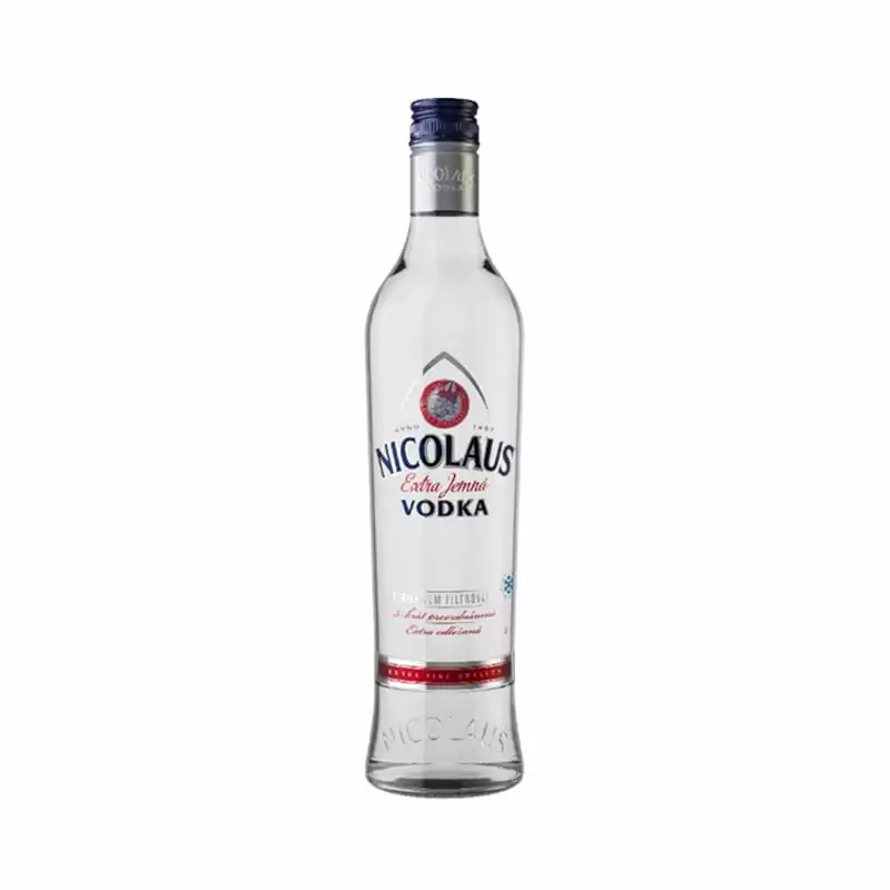 Nicolaus Extra Jemná Vodka 38% 0,7l